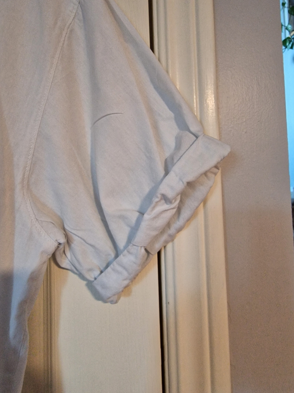 Aritzia Denim Forum The Jane Shirt, Size Medium - Picture 3 of 11